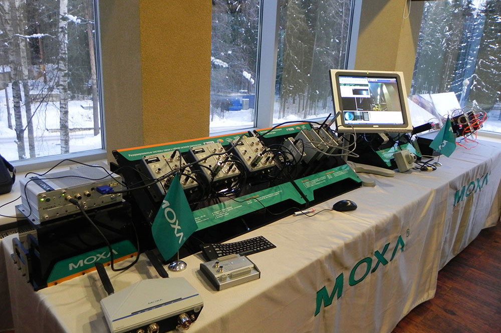 Демонстрационный стенд MOXA «Резервированные системы связи с гибкой сетевой топологией»